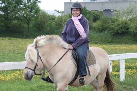 Ulla til hest Ridetime Ulla